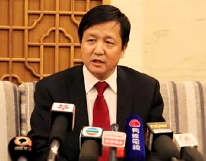 【兩會】特變電工黨委書記、董事長張新：加快建設新疆新能源大基地 提高“疆電外送”能力