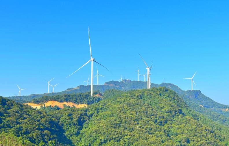 廣西博白射廣嶂風電項目三期工程并網發電