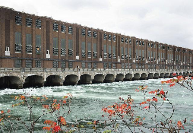 極端天氣殃及加拿大水力發電，“水電出口大國”向美國買電