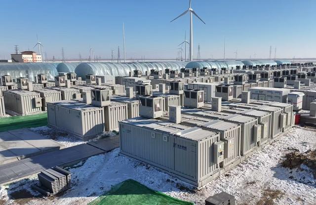 嚴寒地區全國首套大型全釩液流電池共享儲能電站正式投產