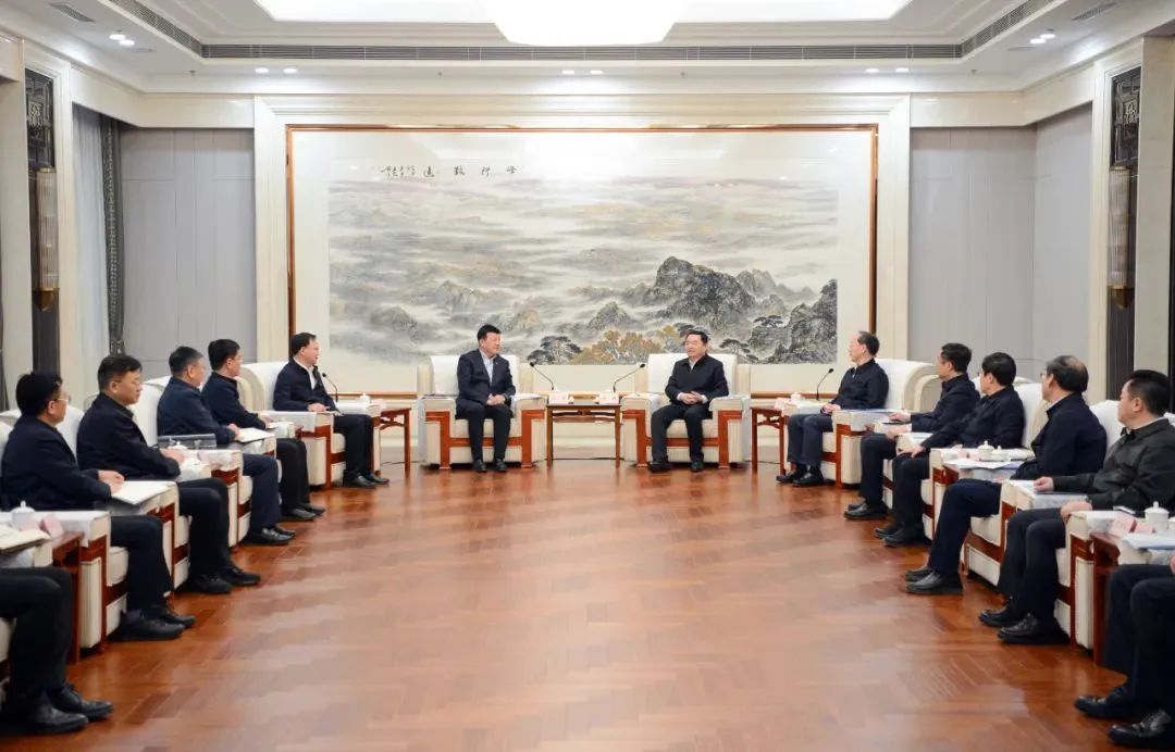 大唐集團黨組書記呂軍、總經(jīng)理張傳江拜會遼寧省委書記郝鵬、省長李樂成