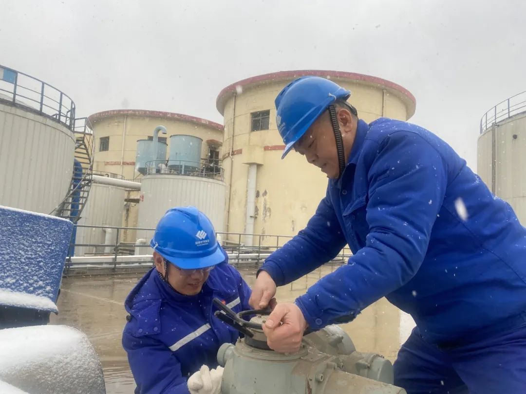 國家能源集團山東公司迎風戰雪“滿格”保供